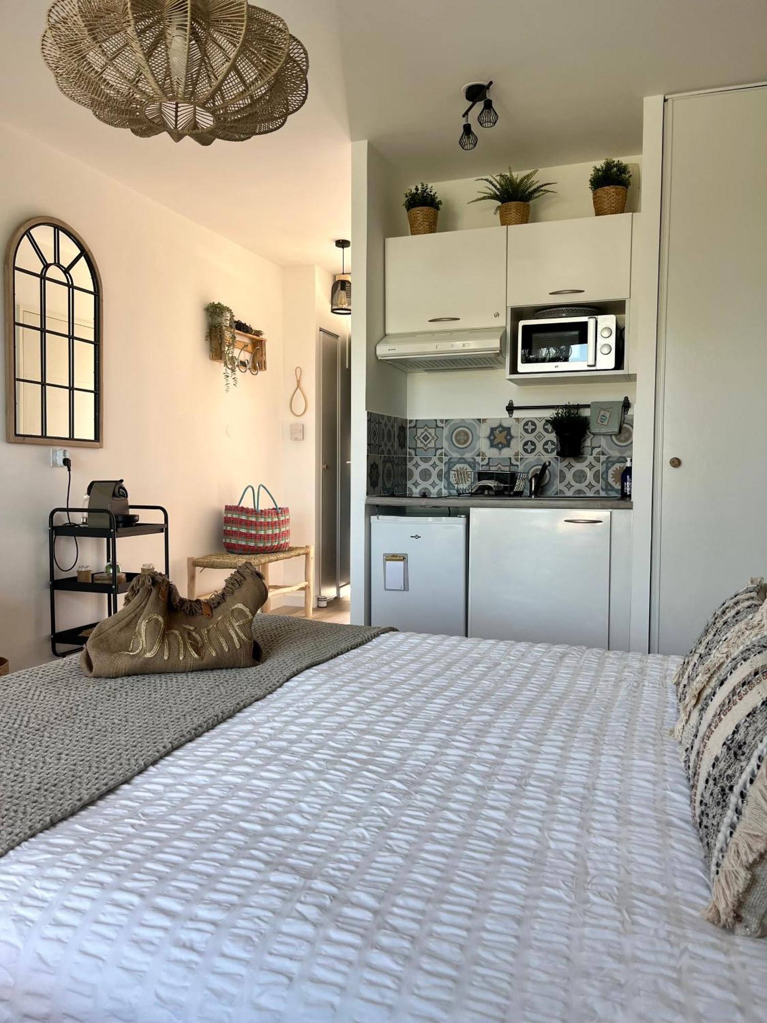 Éguilles Studio Nuitee En Provence 2 מראה חיצוני תמונה